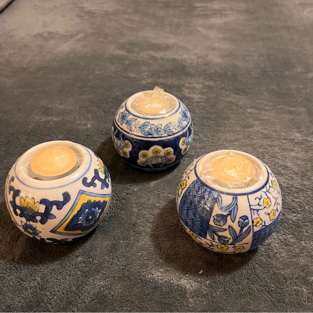 NWT 3 Blue and White Centrum Ceramic Candle Holders